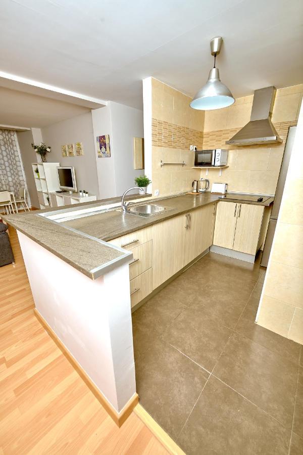 Holidays2Malaga Salitre 3 Bedroom Up To 7 People High Speed Wifi المظهر الخارجي الصورة