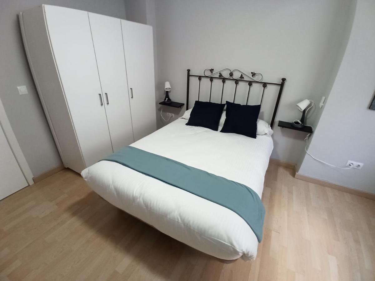 Holidays2Malaga Salitre 3 Bedroom Up To 7 People High Speed Wifi المظهر الخارجي الصورة