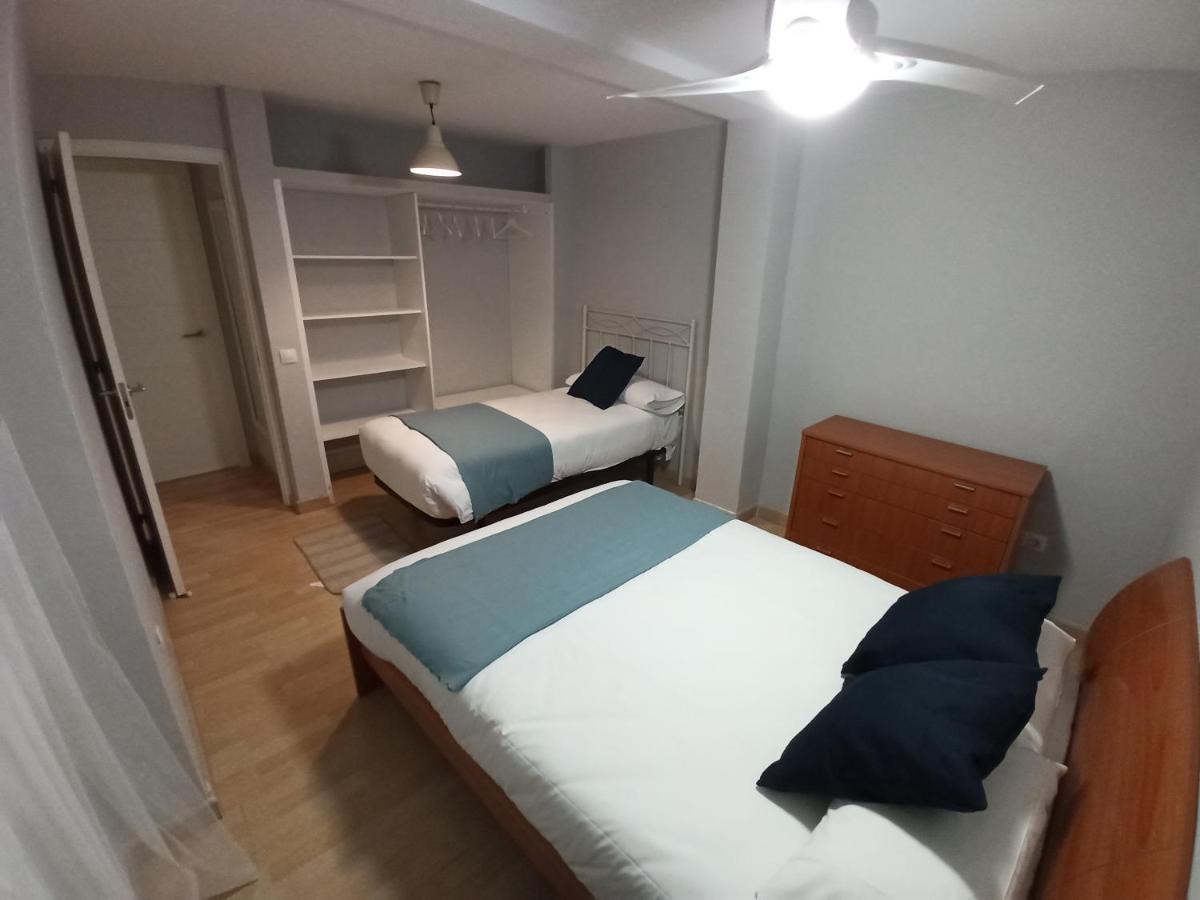 Holidays2Malaga Salitre 3 Bedroom Up To 7 People High Speed Wifi المظهر الخارجي الصورة